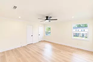 10610 Overbrook Ln, Houston, TX 77042 - Photo 22