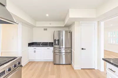 10610 Overbrook Lane, Houston, TX 77042 - Photo 16