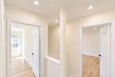 10610 Overbrook Lane, Houston, TX 77042 - Photo 32