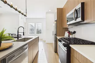 2424 Freeman St, Houston, TX 77009 - Photo 24