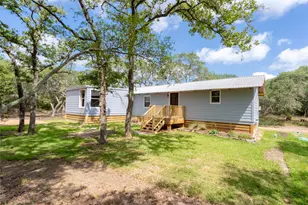 706 Crooked Creek Dr, Sheridan, TX 77475 - Photo 30