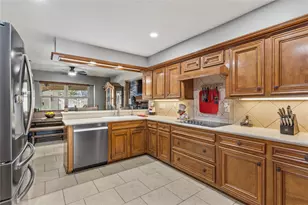 6618 Wimbledon Trail Rd, Spring, TX 77379 - Photo 14