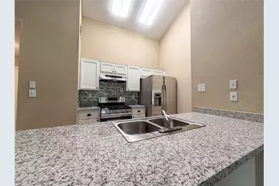 643 E Country Grove Circle, Pearland, TX 77584 - Photo 6