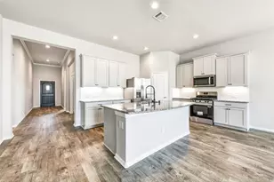 2413 Village Azalea Dr, Texas City, TX 77568 - Photo 4