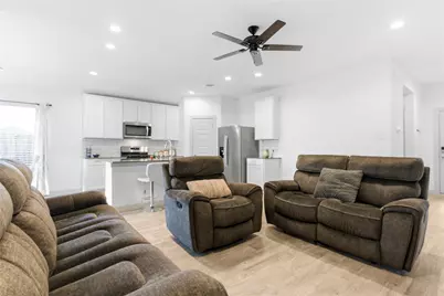 610 Lost Creek Drive, Baytown, TX 77523 - Photo 22