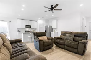 610 Lost Crk Dr, Baytown, TX 77523 - Photo 22