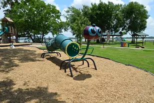 610 Lost Crk Dr, Baytown, TX 77523 - Photo 38