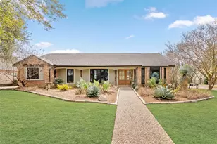 10831 Holly Springs Dr, Houston, TX 77042 - Photo 1