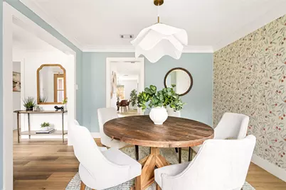 10831 Holly Springs Drive, Houston, TX 77042 - Photo 8