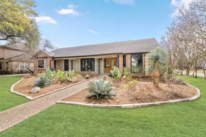 10831 Holly Springs Drive, Houston, TX 77042 - Photo 2