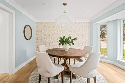 10831 Holly Springs Drive, Houston, TX 77042 - Photo 6