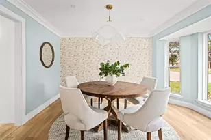 10831 Holly Springs Dr, Houston, TX 77042 - Photo 6