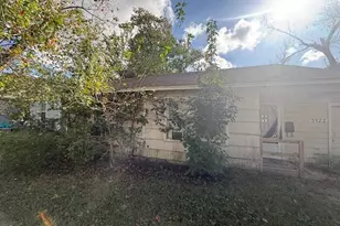 5122 Longmeadow St, Houston, TX 77033 - Photo 2