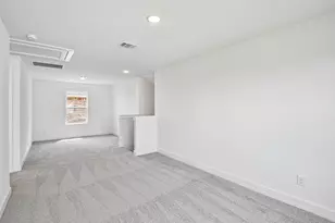 29534 Barnview Dr, Waller, TX 77484 - Photo 12