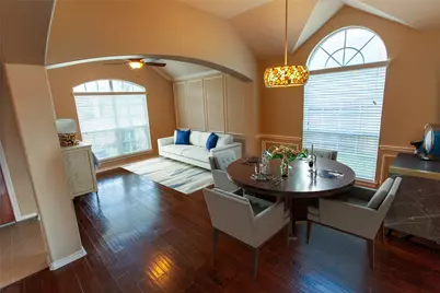 2518 Platinum Chase Drive, Rosharon, TX 77583 - Photo 4