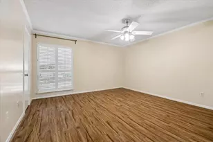 1035 Fountain View Dr, Houston, TX 77057 - Photo 24