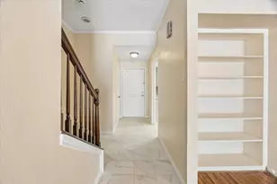 1035 Fountain View Dr, Houston, TX 77057 - Photo 4
