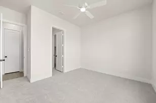 5010 Fountainhead Ln, Manvel, TX 77583 - Photo 2