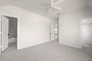 5010 Fountainhead Ln, Manvel, TX 77583 - Photo 10