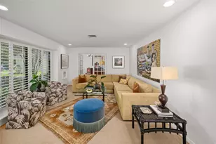 7815 Fairdale Ln, Houston, TX 77063 - Photo 6