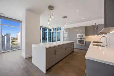 4521 San Felipe Street #1704, Houston, TX 77027 - Photo 6