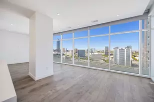 4521 San Felipe St, Houston, TX 77027 - Photo 2