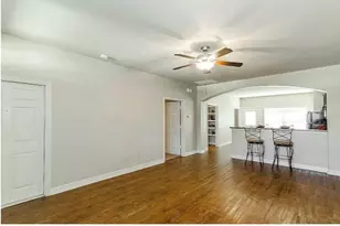 58 Woodland Hills Dr, Conroe, TX 77303 - Photo 4