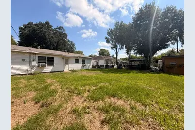 5310 Westover Street, Houston, TX 77033 - Photo 20