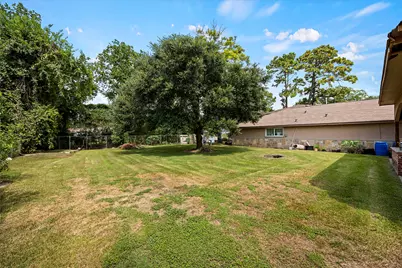 2127 Maurine Street, Houston, TX 77039 - Photo 4