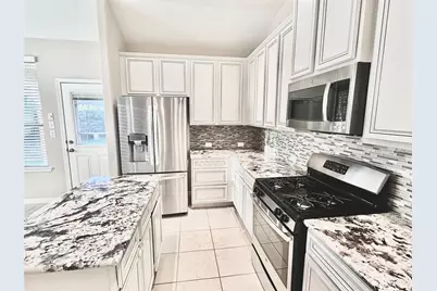 3877 Enchanted Timbers Lane, Spring, TX 77386 - Photo 8