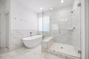 508 Welch St, Houston, TX 77006 - Photo 14