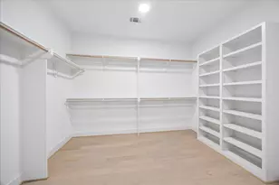 508 Welch St, Houston, TX 77006 - Photo 14