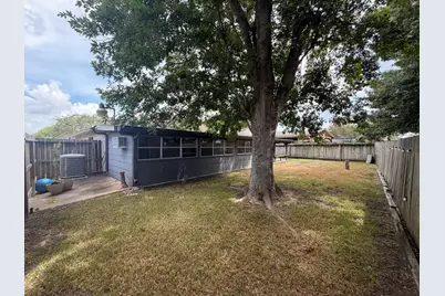 757 Sugar Hill Drive, La Porte, TX 77571 - Photo 22