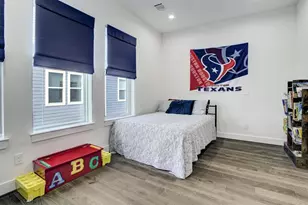 808 Fisher St, Houston, TX 77018 - Photo 20
