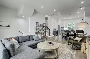 808 Fisher St, Houston, TX 77018 - Photo 18