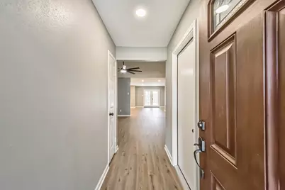 5034 Creekview Drive, La Porte, TX 77571 - Photo 4