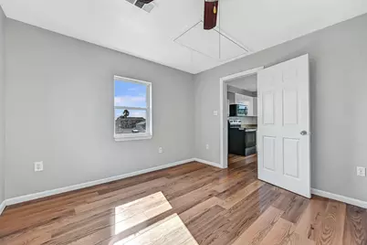 1801 55th Street, Galveston, TX 77551 - Photo 22