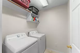 122 W Burberry Cir, Conroe, TX 77384 - Photo 36