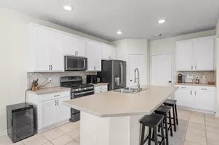 122 W Burberry Cir, Conroe, TX 77384 - Photo 18