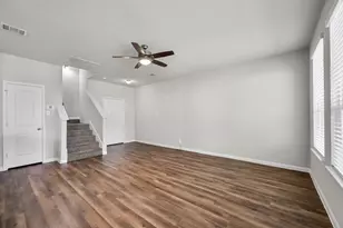 22119 Sovereign Heights Ln Ln, Houston, TX 77073 - Photo 4