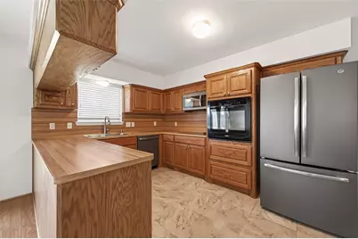 4834 Spellman Road, Houston, TX 77035 - Photo 14