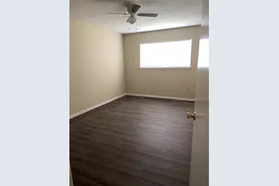 12051 Troulon Drive, Houston, TX 77072 - Photo 8