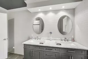 10313 S Williams Rd, Conroe, TX 77303 - Photo 32