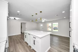 918 Loper St, Houston, TX 77017 - Photo 14