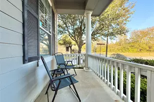 98 W Montfair Blvd, The Woodlands, TX 77382 - Photo 4