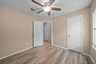 694 St Croix St, Alvin, TX 77511 - Photo 20