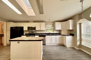 202 Main St, Fresno, TX 77545 - Photo 14
