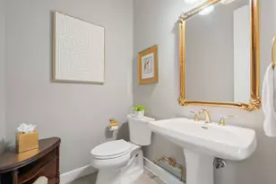 901 Longmire Rd, Conroe, TX 77304 - Photo 26