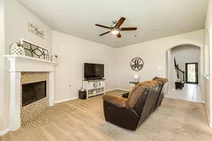 453 Twin Lakes Blvd W, West Columbia, TX 77486 - Photo 8