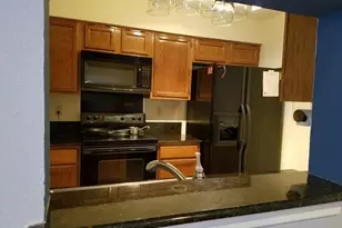 7447 Cambridge St, Houston, TX 77054 - Photo 8